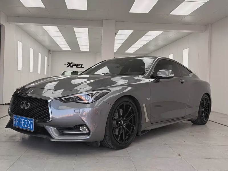 Infiniti Q60