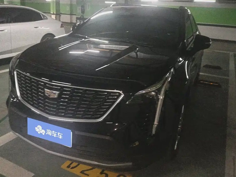 Cadillac XT4