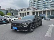 Volkswagen Passat 2023