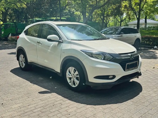 Honda Vezel 2016