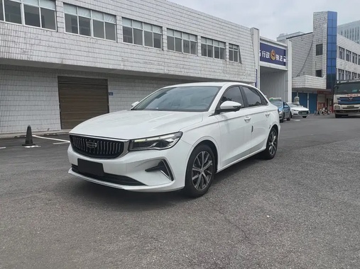 Geely Emgrand 2023