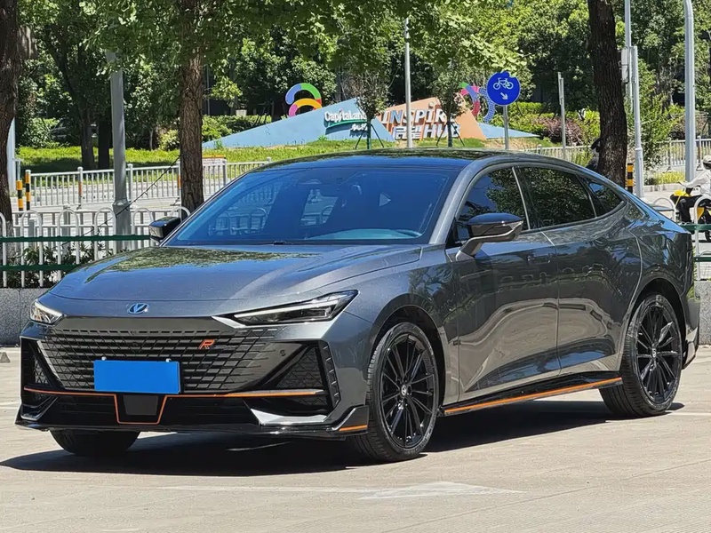Changan UNI-V