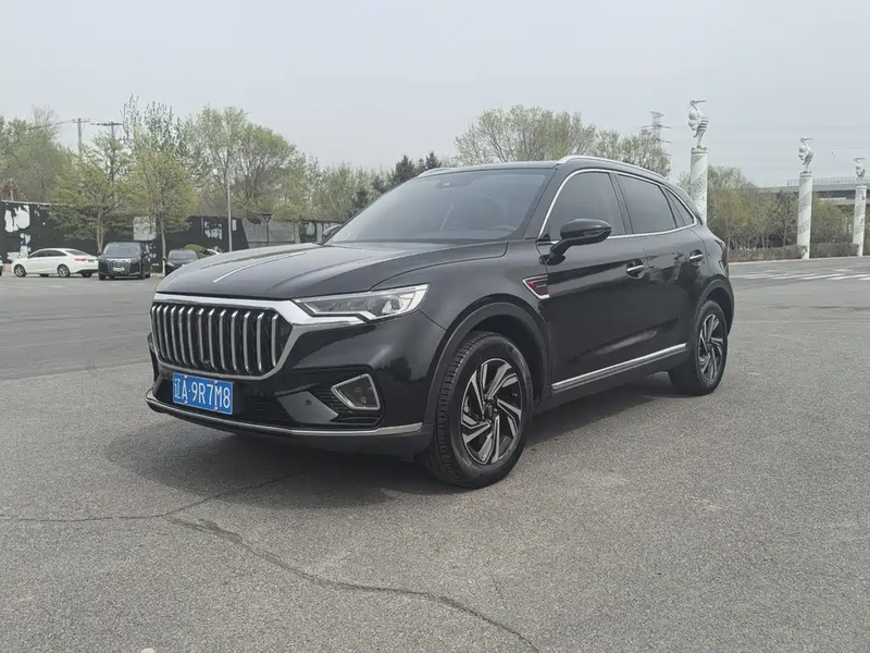 Hongqi HS5