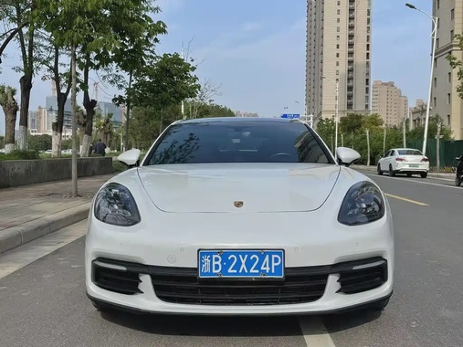 Porsche Panamera 2018