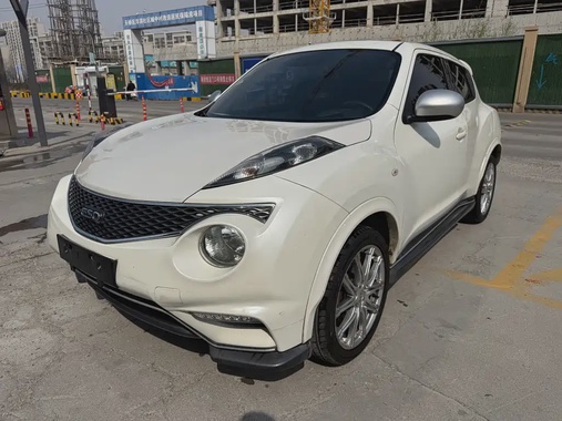 Infiniti ESQ 2015