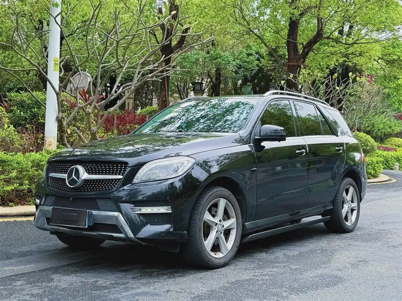 Mercedes-Benz M-Class