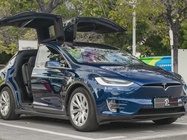 Tesla Model X 2018
