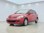 Nissan Tiida 2010