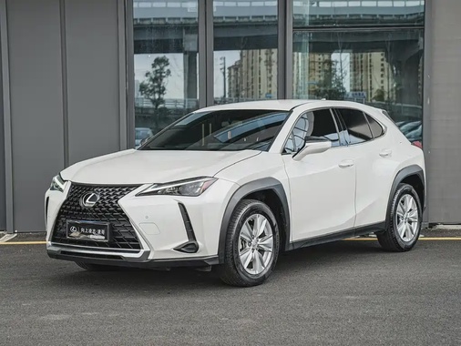 Lexus UX 2023