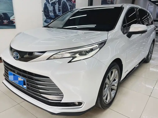 Toyota Sienna 2023