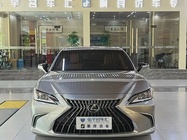 Lexus ES 2023