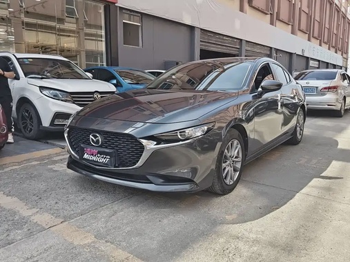 Mazda 3 2021