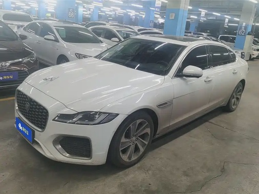 Jaguar XF 2022
