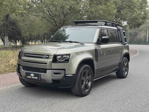 Land Rover Defender 2023