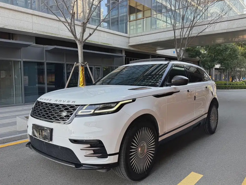 Land Rover Velar