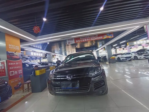 Volkswagen Touareg 2014