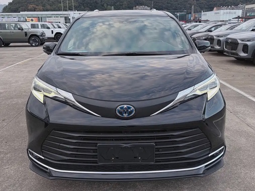 Toyota Sienna 2022
