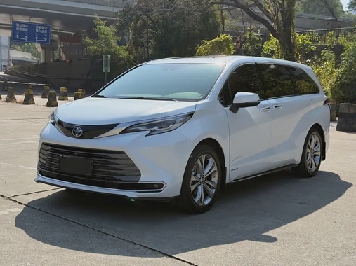 Toyota Sienna 2024