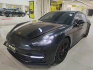 Porsche Panamera 2018