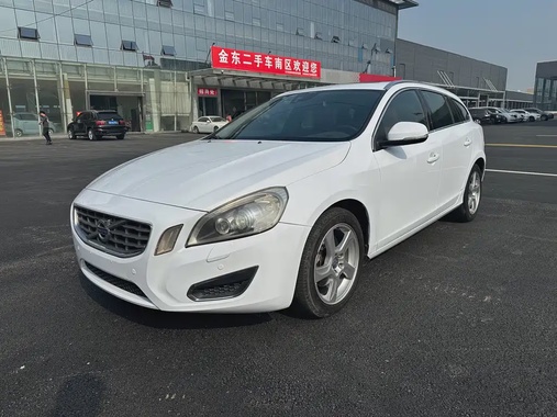 Volvo V60 2013