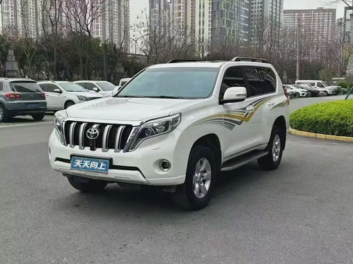 Toyota Prado 2015