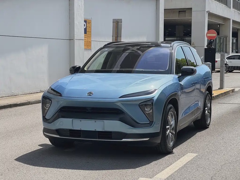 NIO ES6