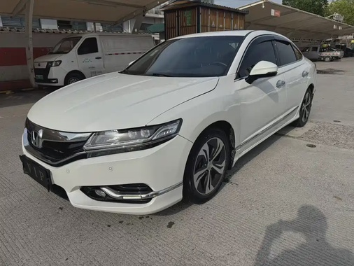 Honda Spirior 2015