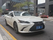 Lexus ES 2021