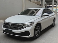 Volkswagen Sagitar 2022