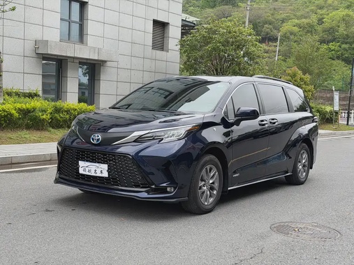 Toyota Sienna 2022