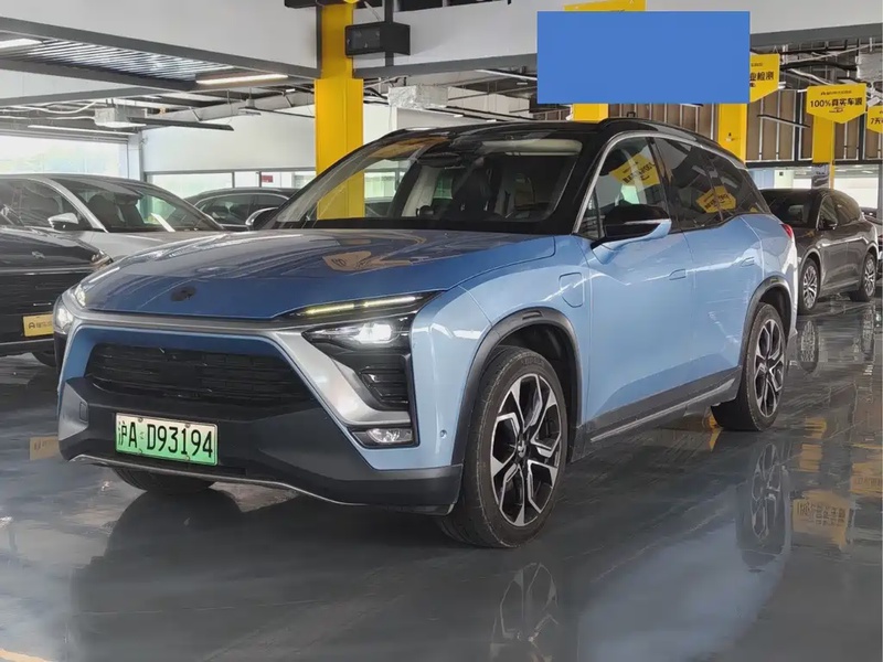 NIO ES8
