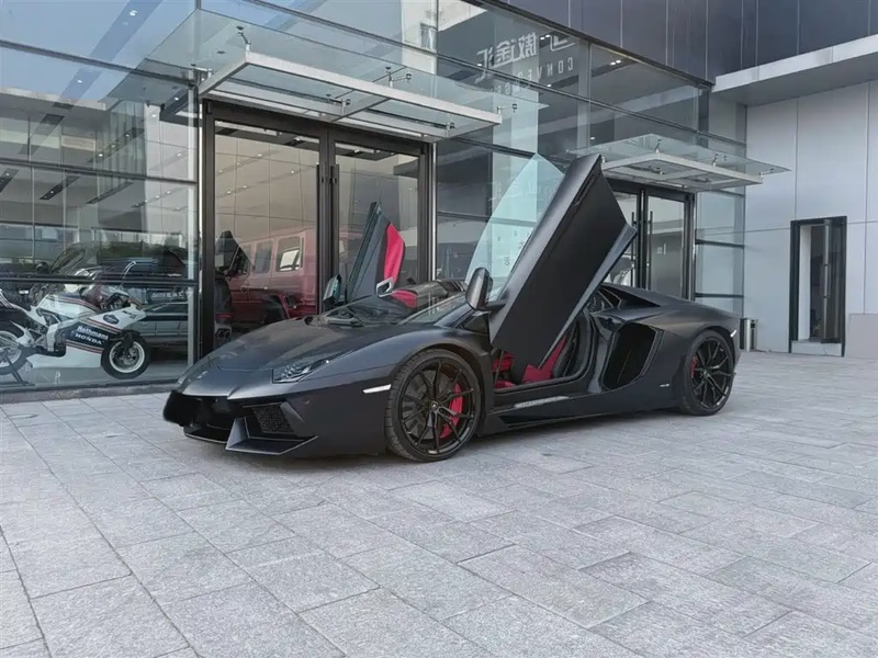 Lamborghini Aventador