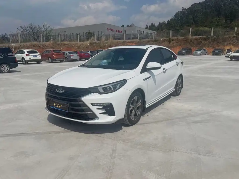 Chery Arrizo 5