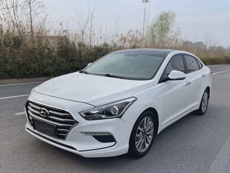 Hyundai Mistra