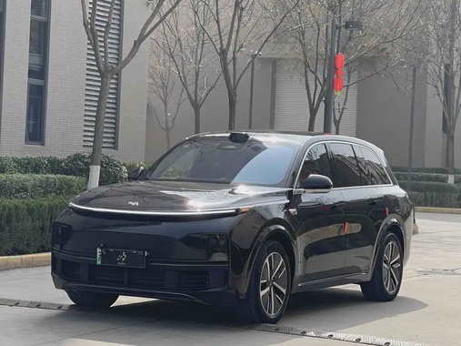 Li Auto L8 2024