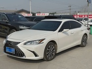 Lexus ES 2024