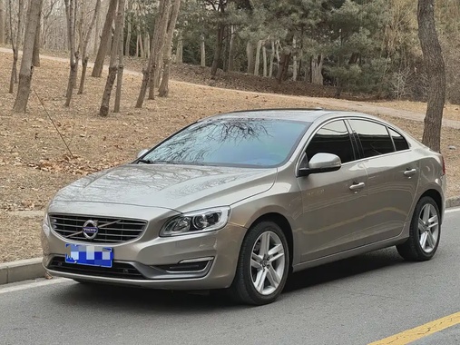 Volvo S60 2015