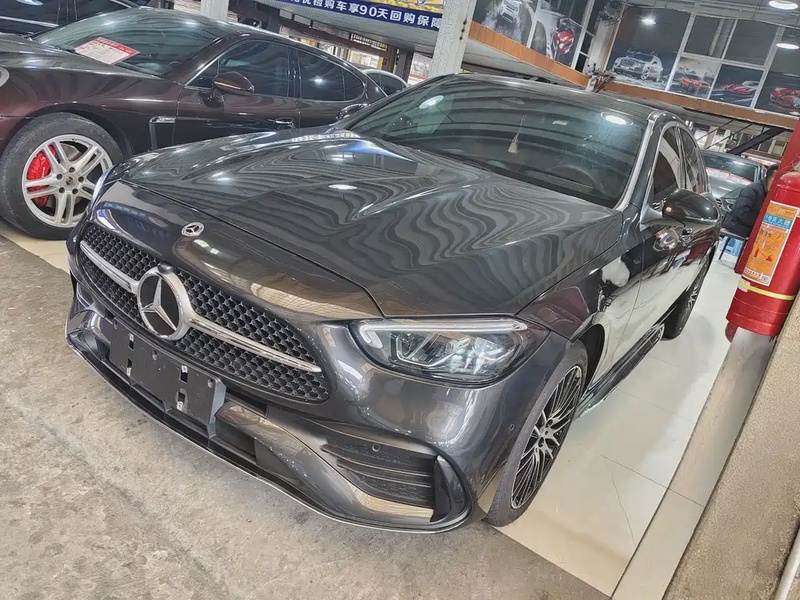 Mercedes-Benz C-Class