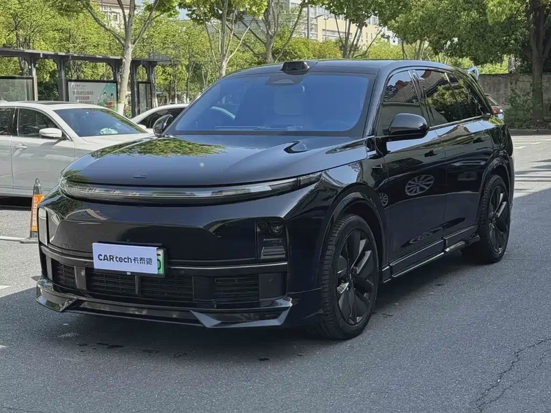 Li Auto L7