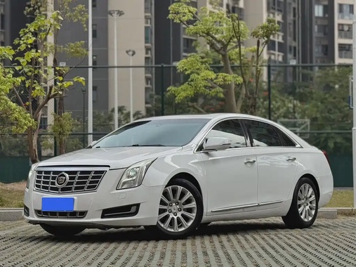 Cadillac XTS 2015
