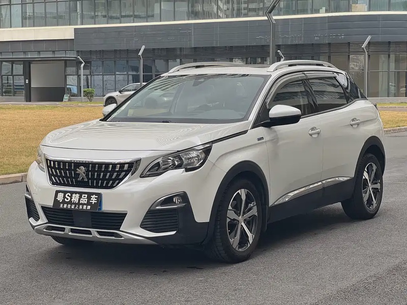 Peugeot 4008