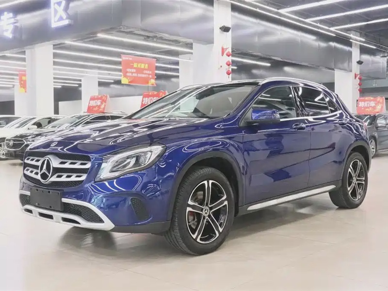 Mercedes-Benz GLA-Class