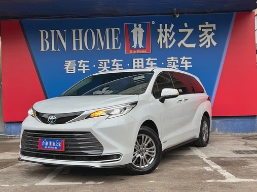 Toyota Sienna 2023