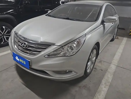 Hyundai Sonata 2011