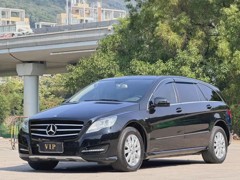 Mercedes-Benz R-Class