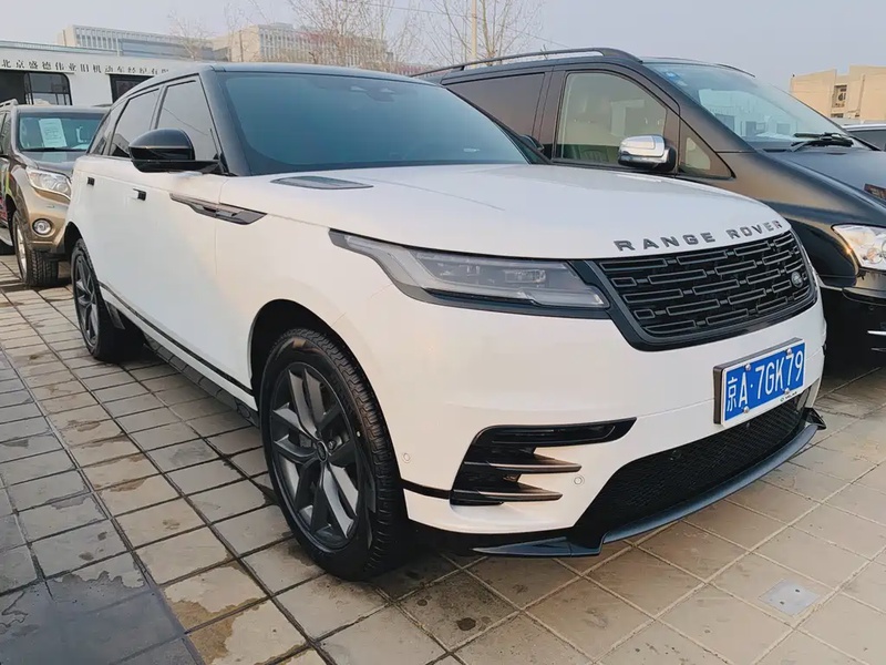 Land Rover Velar