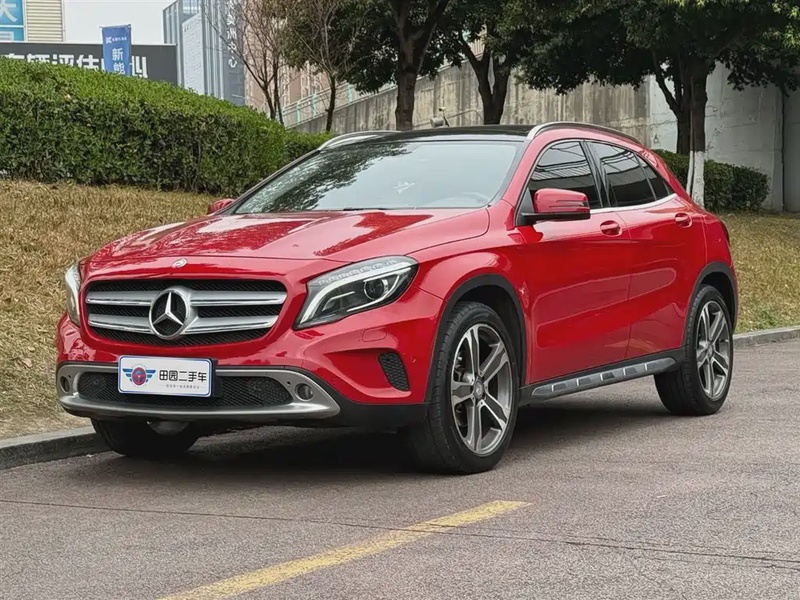 Mercedes-Benz GLA-Class