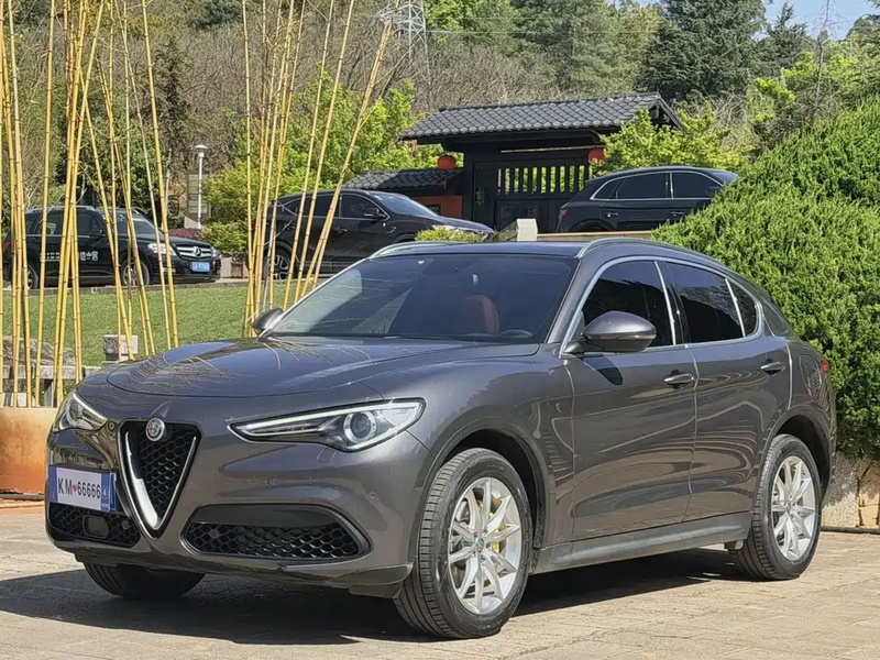 Alfa Romeo Stelvio
