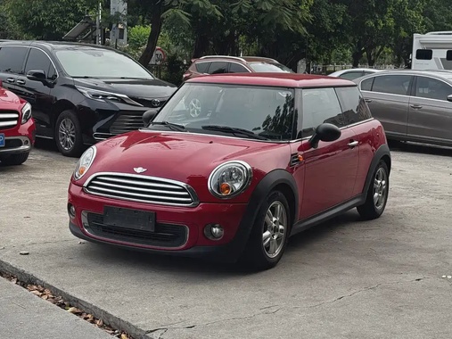 MINI Other 2011
