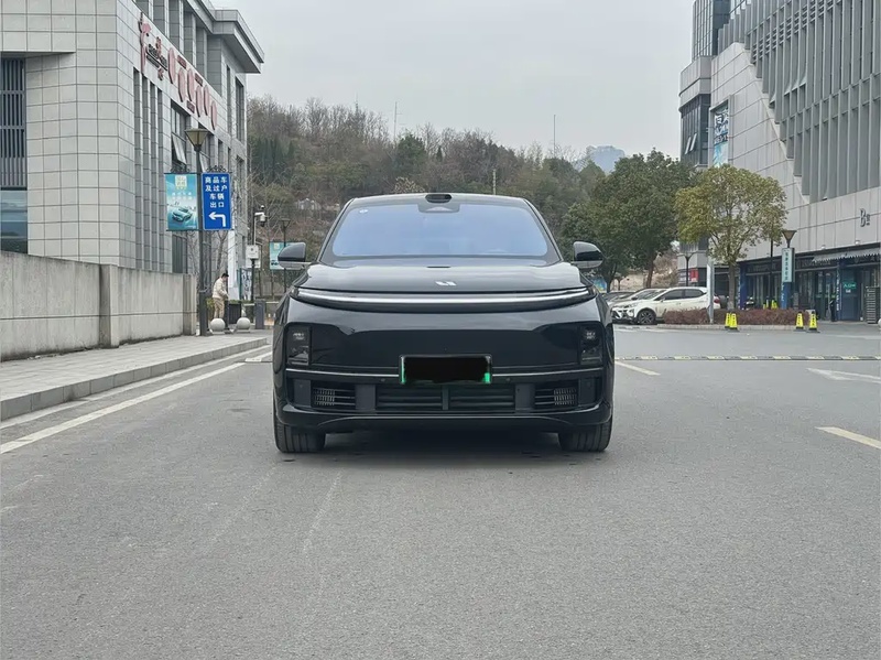 Li Auto L7